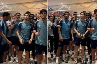 Arsenal, 22 Yıl Sonra Premier Lig Şampiyonu Oldu