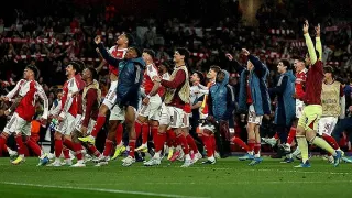 Arsenal, 22 Yıl Sonra Premier Lig Şampiyonu Oldu