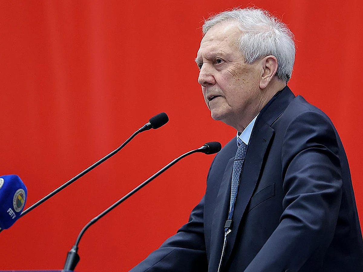 Aziz Yıldırım'dan Fenerbahçe Başkanlığı Açıklaması: 'İcraatçıyım, Başkanlık İstiyorum'