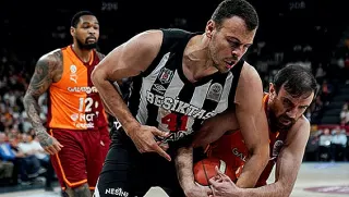 Galatasaray MCT Technic, Beşiktaş GAİN'i 78-75 Yenerek Seride Eşitliği Sağladı