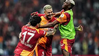 Galatasaray, Süper Lig Şampiyonluğunu Kutluyor