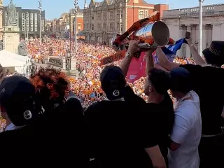 Hull City Premier Lig'e Yükseldi, Taraftarlarla Coşkulu Kutlama