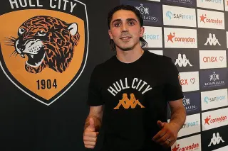 Hull City Premier Lig'e Yükseldi, Trabzonspor'a 2.5 Milyon Euro Bonus Kazandırdı