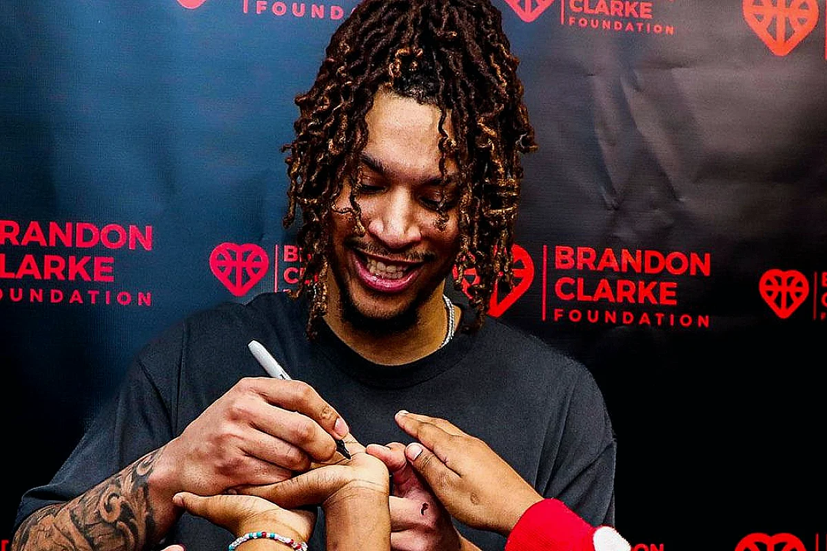 NBA Oyuncusu B.C. Hayatını Kaybetti