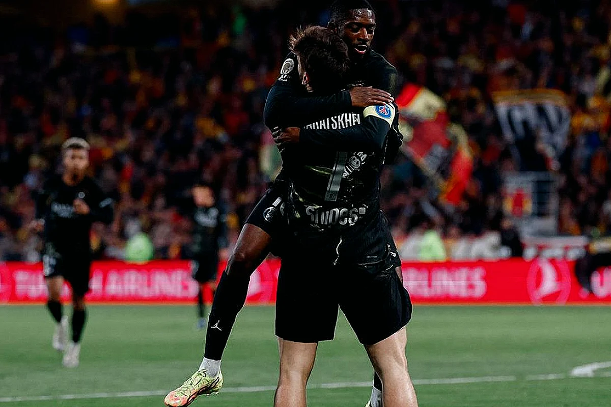 Paris Saint-Germain, Fransa Ligue 1'de Şampiyon Oldu