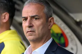 Fenerbahçe Teknik Direktörü İsmail Kartal, Gornik Zabrze Maçının İlk 11'ini Belirledi