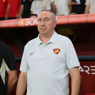 Göztepe'de Sakatlıklar ve J.S. Krizi Planları Altüst Etti