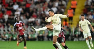 Fenerbahçe ve Eyüpspor'un Muhtemel İlk 11'leri Açıklandı: M.A. Kadroya Dahil Edildi