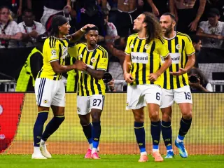 Fenerbahçe'de Transfer Politikasında Değişim: Sayı Azaldı, Nitelik Öne Çıktı