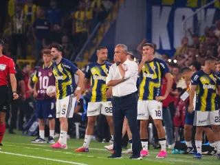 Fenerbahçe'nin Roma Maçı İçin İsmail Kartal'dan Taktik Değişikliği