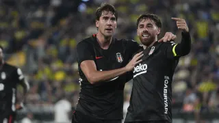 Fenerbahçe'yi 2-1 Mağlup Eden Beşiktaş'ta Dusan Vlahovic'ten Orkun Açıklaması: "Messi Gibi Asist Yaptı"