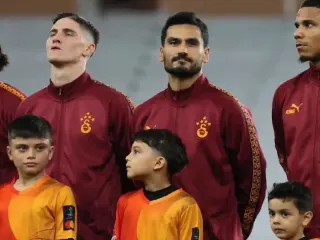 Galatasaray'da İlkay Gündoğan'ın Geleceği Ocak Ayında Netleşecek, İsmail Jakobs ile Yola Devam Edilmeyecek